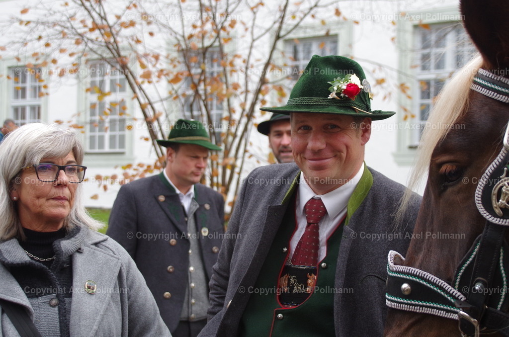 IMGP9673 | fotografiert von Axel PollmannLeonhardi Wallfahrt Benediktbeuern und Murnau, Fronleichnam, Fasching, Landschaft im Loisachtal und Benediktbeuern  - Realisiert mit Pictrs.com