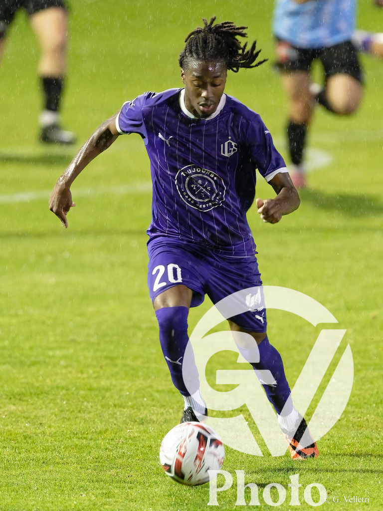Urania Genève Sport  v FC Echichens  - 2ene ligue inter | Geneva, Switzerland - May 08 : during the 2ene ligue inter  match between Urania Genève Sport  and FC Echichens  at Stade de Frontenex  on May 08 , 2026 in Geneva, Switzerland.