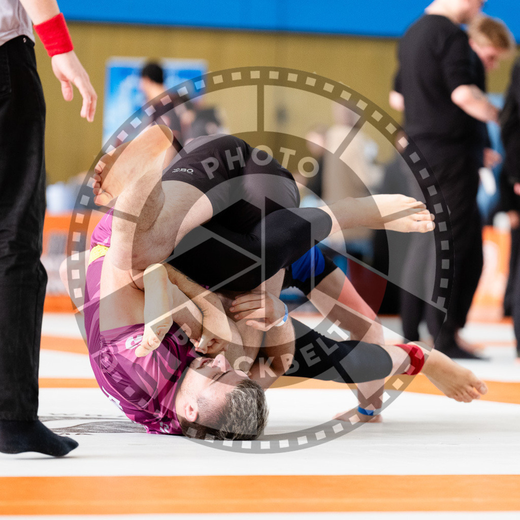 20251122PBB10597 | Athletes compete during the Grappling Industries Berlin Jiu-Jitsu and Grappling Championship, on November 22, 2025 in Berlin, Germany. © photoblackbelt