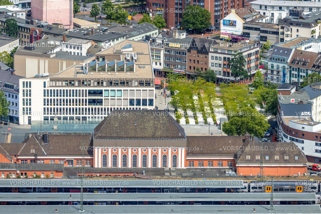 Hamm220707195 | Luftbild, Hamm Westf. Hauptbahnhof, Empfangsgebäude, Mitte, Hamm, Ruhrgebiet, Nordrhein-Westfalen, Deutschland