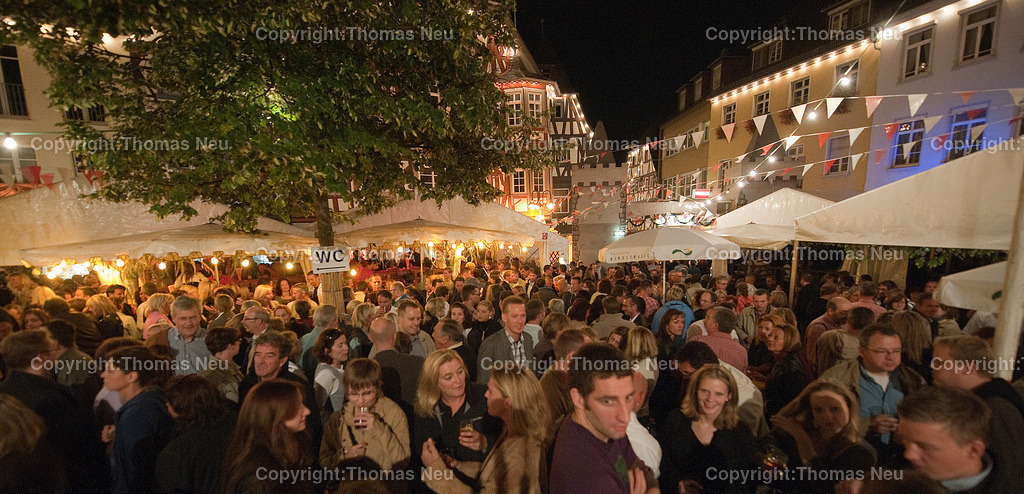 Dorf_3 | 1409,Winzerfest, Dorf,Bild: Thomas Neu