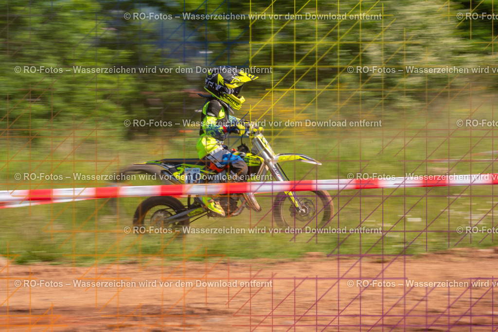 Wolfshausen 1 Lauf -544 | Sportfotografie von RO-Fotos: Motorsport, Motocross, Enduro, Laufveranstaltungen und Triathlon. Professionelle Fotos von Sportlern und Events. - Realisiert mit Pictrs.com