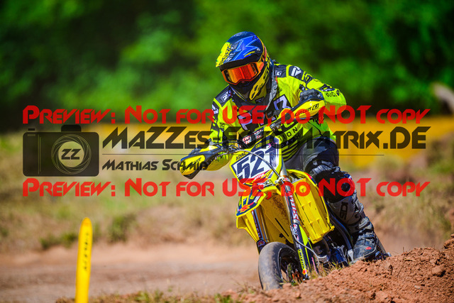 MaZZes_FotoMatrix_240816_6007705_9600 | S4