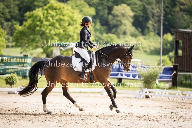 Bad_Meinberg_08441 | saradresslerfotografie - Realisiert mit Pictrs.com