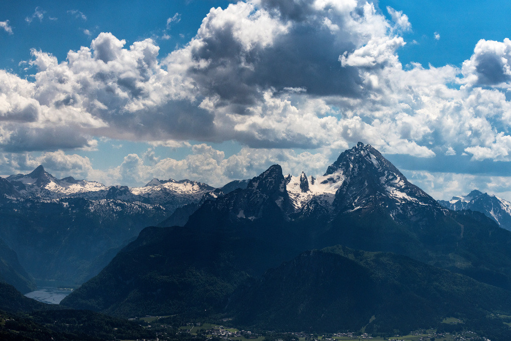 dr__0097267.jpg | RAMSAU BEI BERCHTESGADEN 19.05.2022 Felsen- Massiv und Berglandschaft des Watrzmann in Ramsau bei Berchtesgaden im Bundesland Bayern, Deutschland. // Rock and mountain landscape of Watrzmann in Ramsau bei Berchtesgaden in the state Bavaria, Germany. Foto: Daniel Reiter