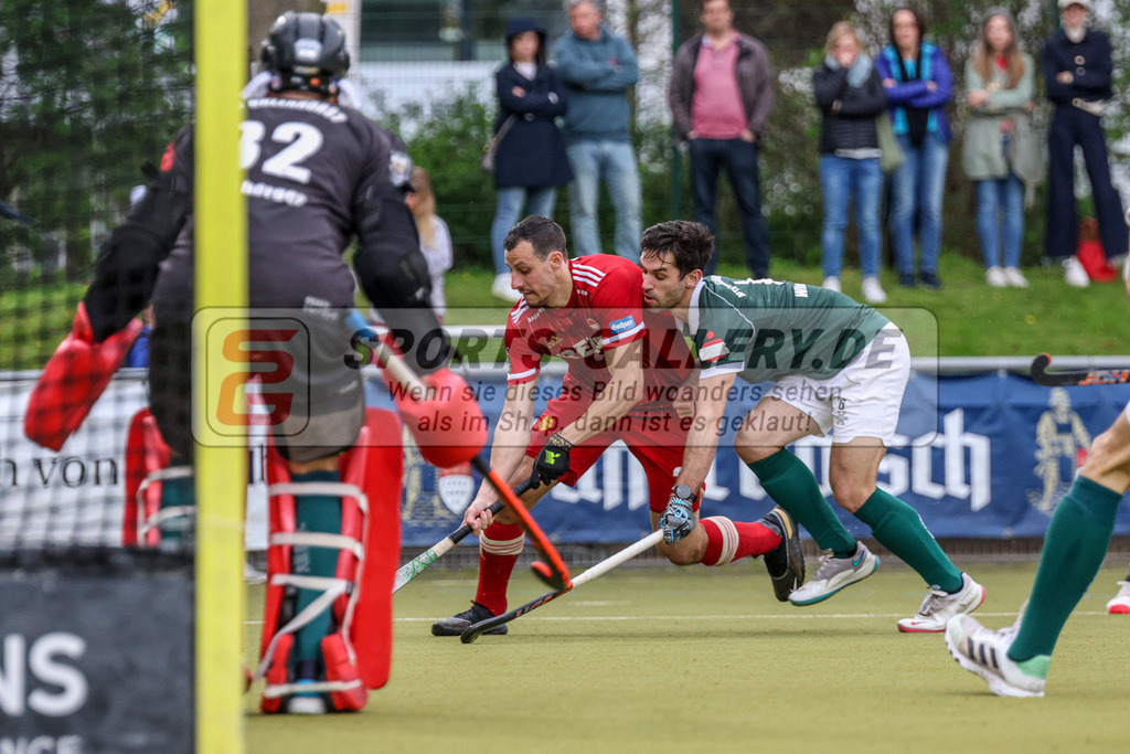 MJ_2023-04-22 - M - RWK - HTCU-58 | Timur Oruz (Rot-Weiss Köln #27) & Lukas Windfeder (Uhlenhorst Mülheim #6), Rot-Weiss Köln - Uhlenhorst Mülheim am 22.4.2023 im KTHC Stadion, Köln