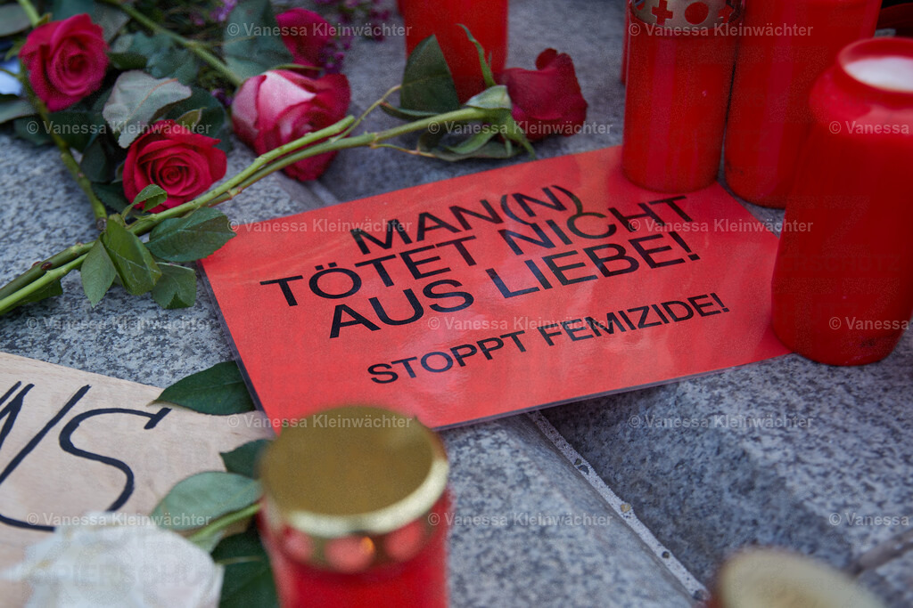 250416_RoteSchuheSpandau_2 | Vanessa Kleinwächter - Realisiert mit Pictrs.com