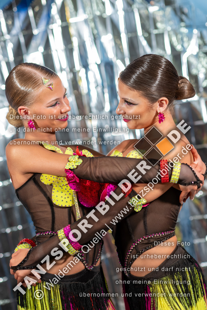 20260322-13721 | Hier finden Sie Tanz Bilder vom Latein und Standard Formationen tanzen. Sportbilder vom Tanzsport. Schöne Fotos und von Weltmeisterschaft, Europameisterschaft, Bundesliga, Regionalliga, Oberliga und Landesliga sowie von GOC Stuttgart, DanceComp, WM Bremen