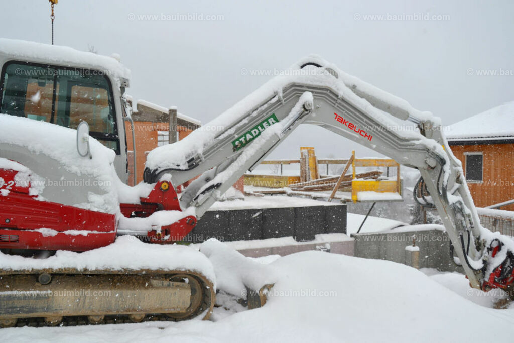 bib-auftragsmotive-beispiel-07 | Nach LV-Leistungsgruppen sortierte Detailfotos über den Bau eines Hauses. Alle Hausbau-Bilder direkt vom Urheber und Autor der Website Haus-Selber-Bauen.com