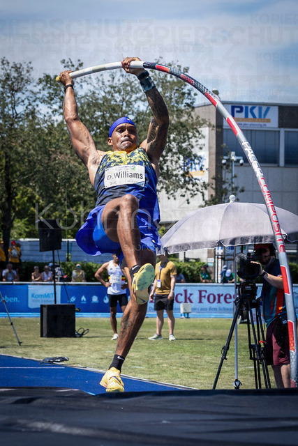 Multisport Event; Ratingen, 28.06.2026 | RATINGEN, GERMANY - JUNE 28, 2026 : Devon Williams (USA / United States) competing in the pole vault during the Multisport Event at Stadion Ratingen on June 28, 2026 in Ratingen, Germany.
