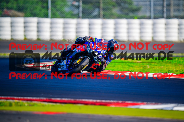 MaZZes_FotoMatrix_240831_6007705_0876 | STK1000