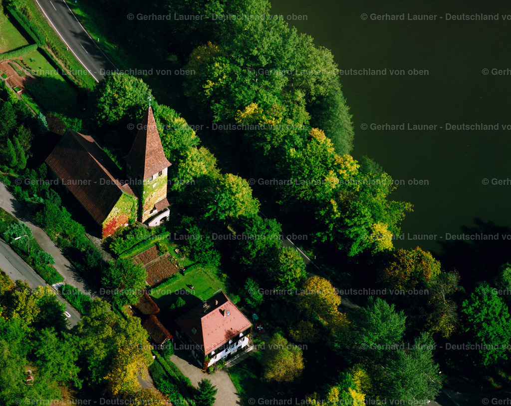7000172 | kleine Kapelle bei Tambach