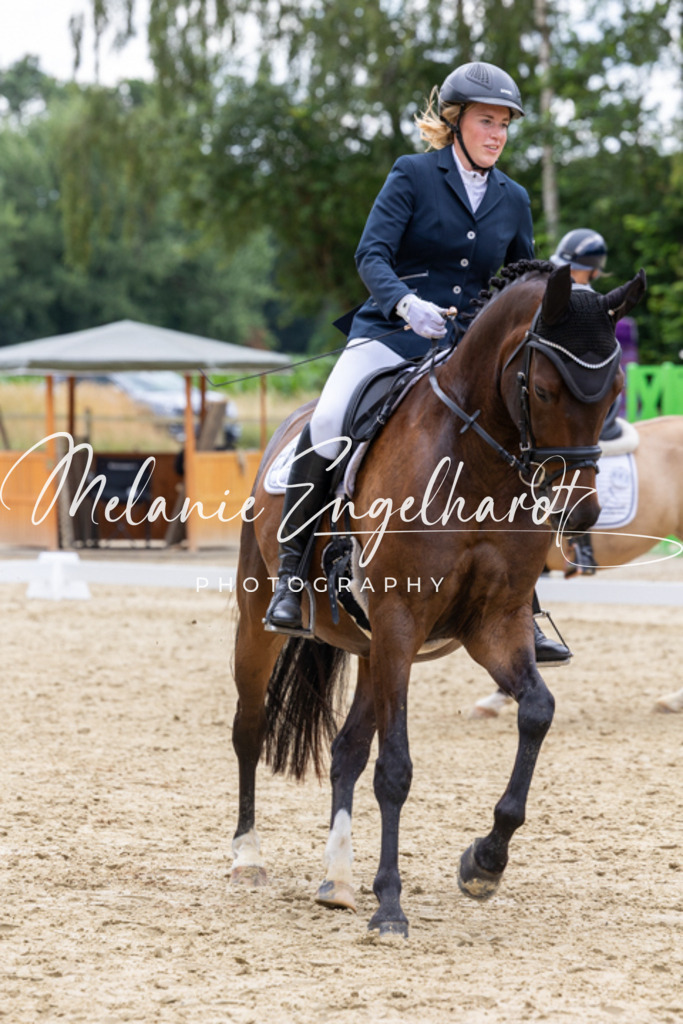 7I8A5188 | melanie-engelhardt-photography - Realisiert mit Pictrs.com