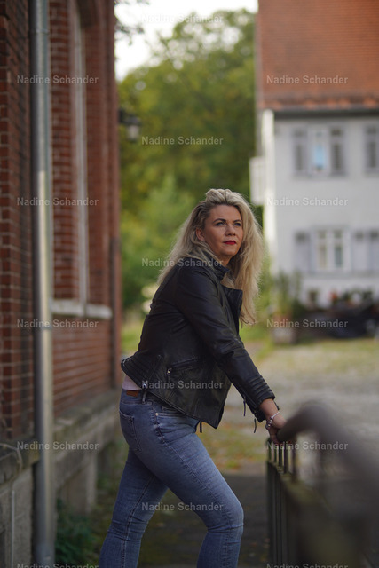 ABC02101 | Nadine Schander – Selbstständige Fotografin & professionelle Visagistin Raum Hohenlohe, Öhringen/ Bretzfeld und Neuenstadt ... Spezialisiert auf individuelle Make-up-Looks und hochwertige Fotografie. Business,- Portrait,- Beautyfotografie..