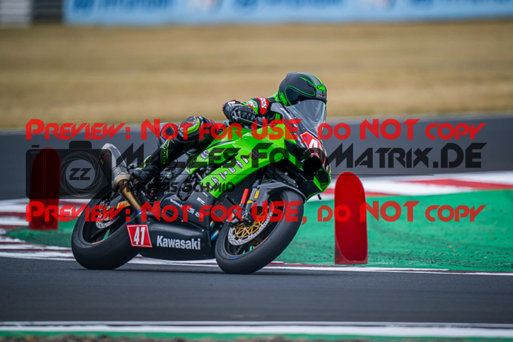 MaZZes_FotoMatrix_220624_2459 | PROSUPERSTOCK