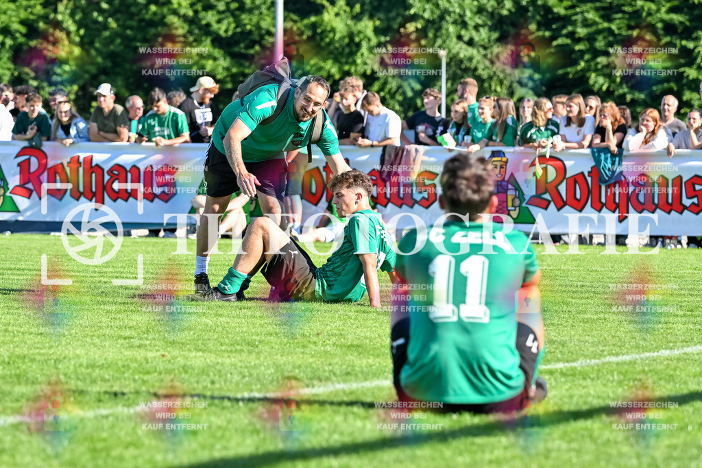 GER, FC Zell - FC Wittlingen, Fussball, Rothaus Bezirkpokal, Finale, Saison 2024/2025, 29.05.2025 | GER, FC Zell - FC Wittlingen, Fussball, Rothaus Bezirkpokal, Finale, Saison 2024/2025, 29.05.2025Foto: TH Fotografie/Thomas Hess