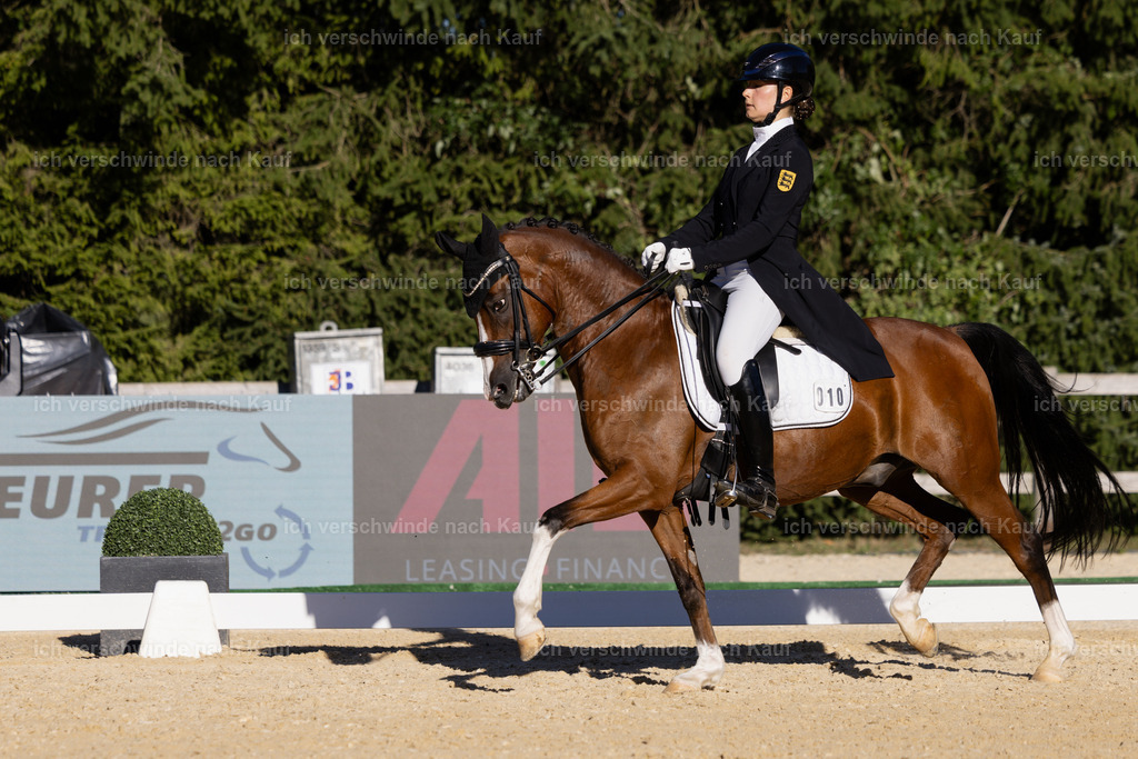 FHC2026_P09_10_18906 | Fichtenhof Classics 2026 – Grand Prix de Dressage - VOLTAIRE Design Preis, Reitanlage Fichtenhof, Sch ftlarn