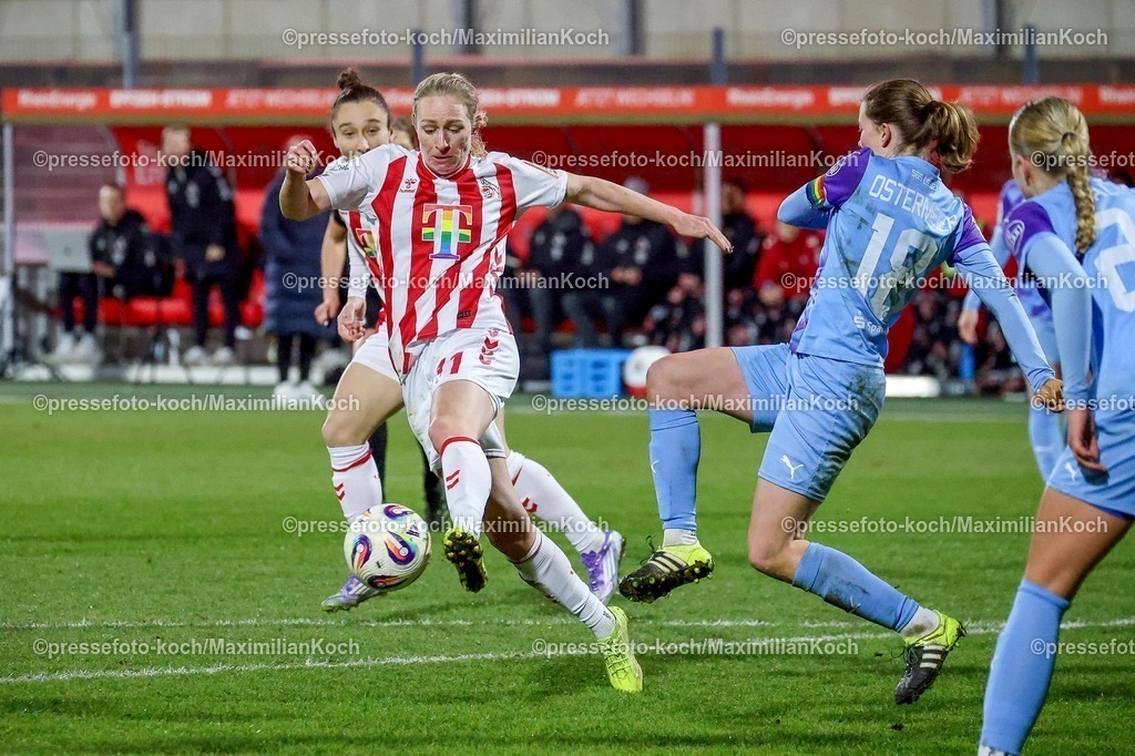 xSSCx09022601020 | 09.02.2026, xsscx, Frauen Fussball, 1. FC Koeln - SGS Essen, 1. Fussball Bundesliga, 17. Spieltag, Franz-Kremer-Stadion, Saison 2025 2026: Pauline Bremer (1. FC Koeln 11) im Zweikampf gegen Lena Ostermeier (SGS Essen 18) DFB regulations prohibit any use of photographs as image sequences and or quasi-video. Photo: xSandraxScherningxPressefotoKochx