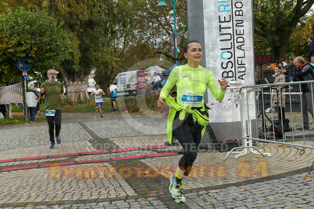 241020_1011_EX1_8061 | Sportfotografie im Rhein-Sieg Kreis, Köln, Bonn, NRW, Rheinland Pfalz, Hessen, etc. Unser Tätigkeitsfeld umfasst den Laufsport vom Volkslauf über den Marathon, Duathlon, Triathon bis zum Ultralauf wie Kölnpfad Ultra oder Schindertrail.
