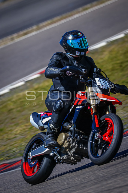 0222-260526NBR-033_222 | Deine Full-Service-Agentur für ✔️Videoproduktionen und ✔️Motorsportfotografie Jetzt Angebot anfragen!