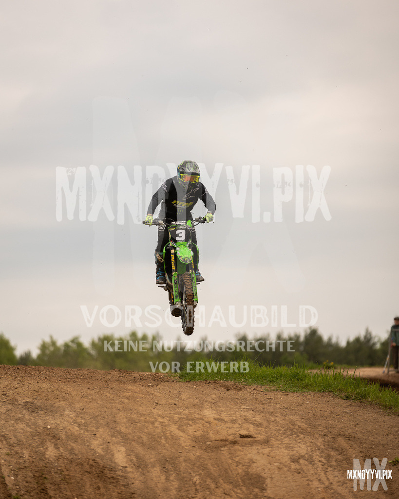 866A5862 | mxndyyvipix