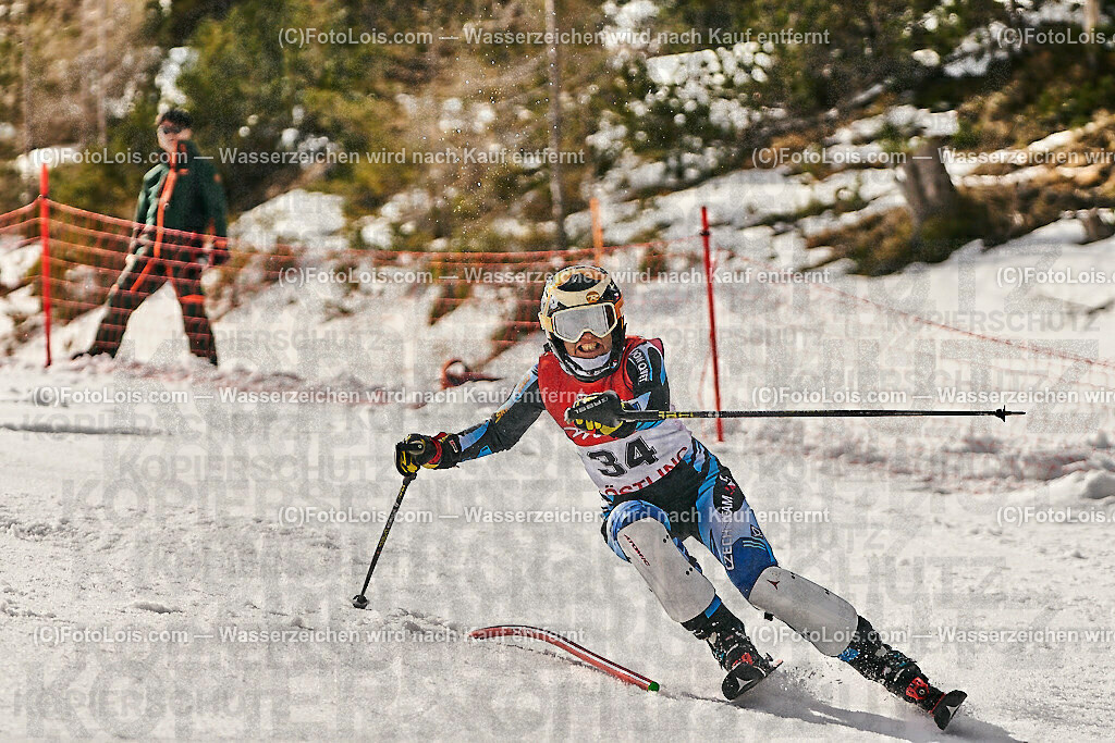 ALS1235_WCM-SL-II_Kat-C_Ferova Stanislava | (C)FotoLois.com, Alois Spandl, World Criterium Masters Ski Alpin 2023 Hochkar, Slalom, Kategorie C, Di 21. März 2023.