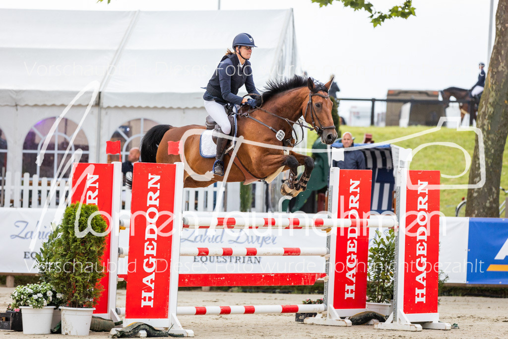 BHO-2PhSpr-M-080 | MomenTaufnahmen Pferdesportfotos