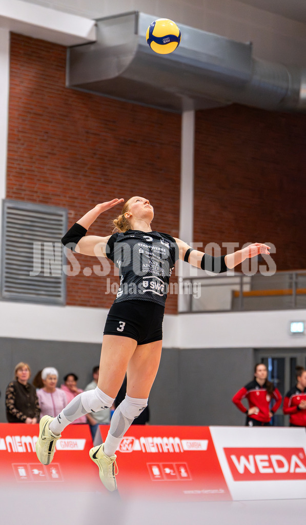 Volleyball I Frauen I Saison 2025-2026 I 2 Bundesliga Pro I 17. Spieltag VFL Oythe - VC Stralsund I 1610 | Gesa Brandstrup (3,VC Stralsund) - Realisiert mit Pictrs.com