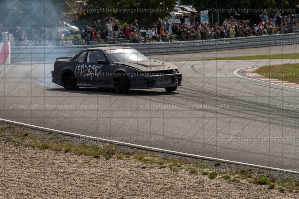 20250907113434D75_6737 | Bitte beachten!!!
Alle Fotos dieser Galerie sind nur grundbearbeitet. Im Falle eines Verkaufs, werde ich die Fotots noch mit dem nötigen Feinschliff versehen. - Realisiert mit Pictrs.com