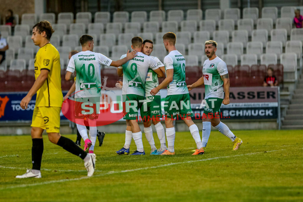 SV Feldkirchen - SC Launsdorf 2-1, Unterliga Ost | Mirel Mujkic (SV Feldkirchen #10) Tim Oman (SV Feldkirchen #9) Jon Benkovic (SV Feldkirchen #19) SV Feldkirchen - SC Launsdorf 2-1 am 23.08.2023 in Feldkirchen
(Modehaus NIMO Arena), Austria, (Photo by Ernst Krawagner sport-fan.at) - Realisiert mit Pictrs.com