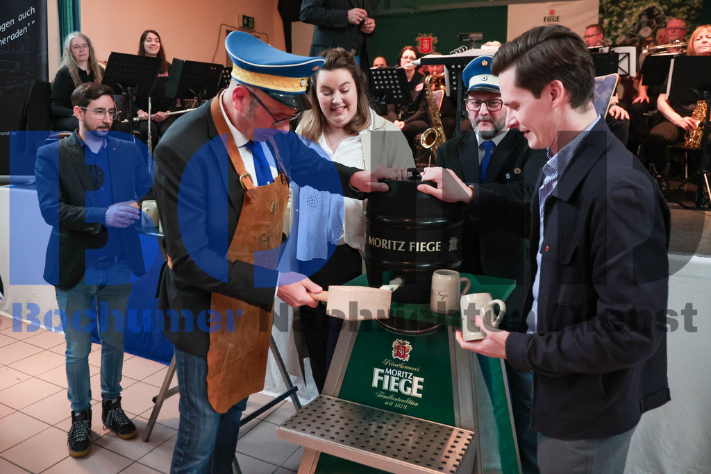 Maiabendfest 2024 {date} -  | {headline}



(Foto: Sebastian Sendlak / BOND)

 - Realisiert mit Pictrs.com