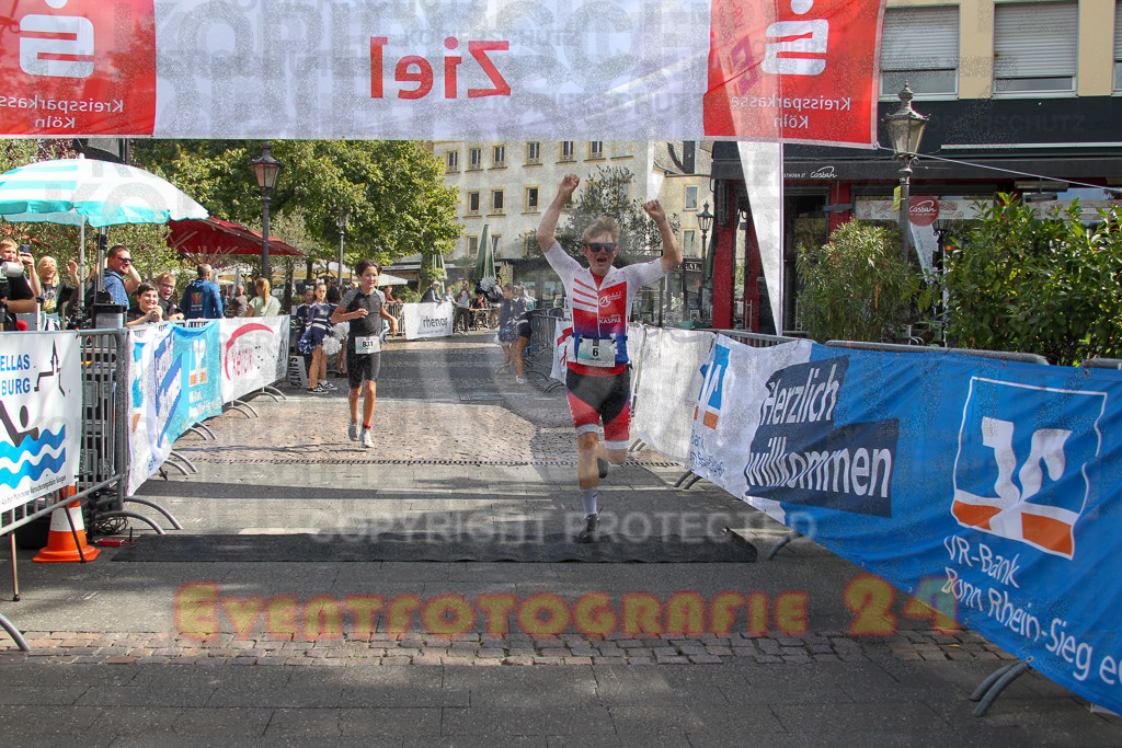 250824_1151_EV4_9072 | Sportfotografie im Rhein-Sieg Kreis, Köln, Bonn, NRW, Rheinland Pfalz, Hessen, etc. Unser Tätigkeitsfeld umfasst den Laufsport vom Volkslauf über den Marathon, Duathlon, Triathon bis zum Ultralauf wie Kölnpfad Ultra oder Schindertrail.