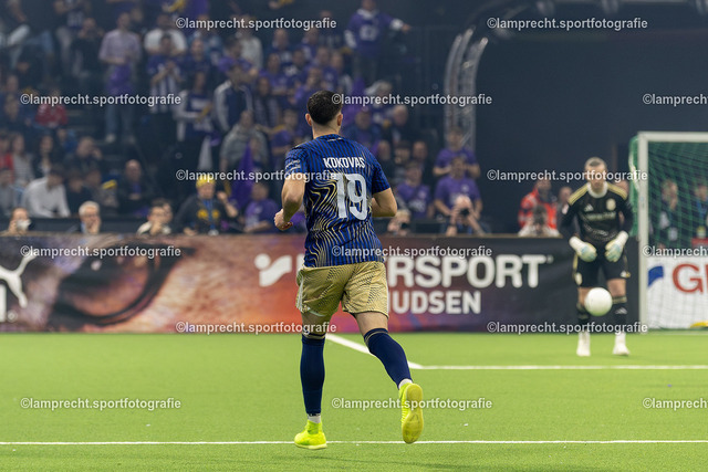 Fußball I Herren I Saison 2025-2026 I Hallenmasters Schleswig-Holstein 031 | Stylianos Kokovas (19, 1. FC Phönix Lübeck) - Realisiert mit Pictrs.com
