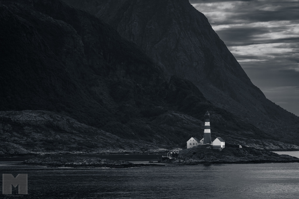 Leuchtturm | Landschafts- und Tierfotografie zu allen Jahreszeiten. Und immer die Schönheit des Lichtes im Auge... - Realisiert mit Pictrs.com