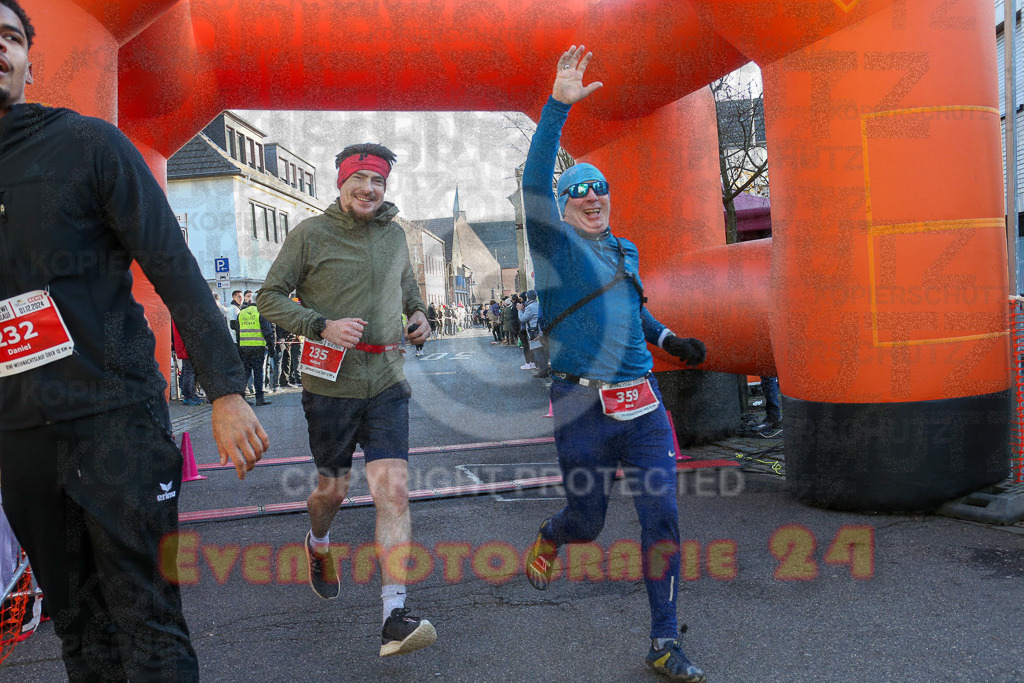 241201_1232_EX1_2615 | Sportfotografie im Rhein-Sieg Kreis, Köln, Bonn, NRW, Rheinland Pfalz, Hessen, etc. Unser Tätigkeitsfeld umfasst den Laufsport vom Volkslauf über den Marathon, Duathlon, Triathon bis zum Ultralauf wie Kölnpfad Ultra oder Schindertrail.