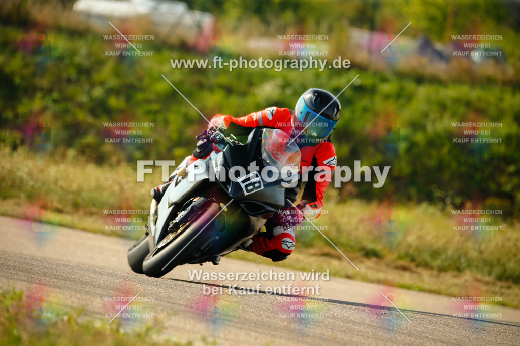 _MOT5995 | Hier findet Ihr Bilder von Touristenfahrten auf der Nürburgring Nordschleife oder von anderen Veranstaltungen die ich besucht habe. Viel Spass beim Durch Schauen 