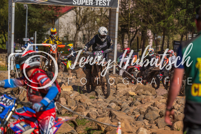 JHF.ECHT.4h.Samstag480 | jennyhubatsch-endurofotografie
