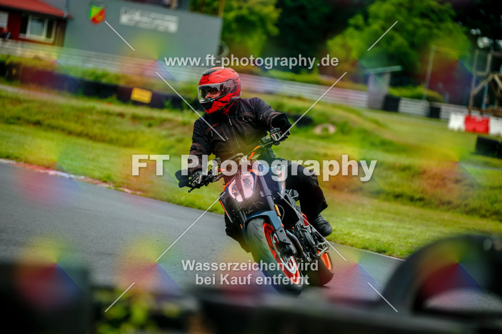 VBK-3799 | Hier findet Ihr Bilder von Touristenfahrten auf der Nürburgring Nordschleife oder von anderen Veranstaltungen die ich besucht habe. Viel Spass beim Durch Schauen 