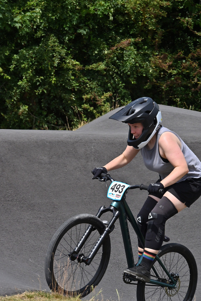 DSC_7349-cam-florian | German Pumptrack Series - Realisiert mit Pictrs.com