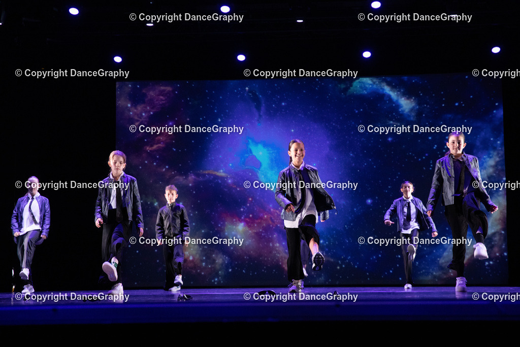 GPHY6402 | DanceGraphy - Realisiert mit Pictrs.com