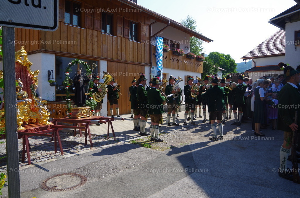 IMGP3556 | fotografiert von Axel PollmannLeonhardi Wallfahrt Benediktbeuern und Murnau, Fronleichnam, Fasching, Landschaft im Loisachtal und Benediktbeuern  - Realisiert mit Pictrs.com