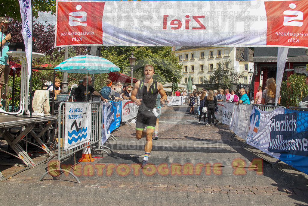 250824_1443_EV4_2103 | Sportfotografie im Rhein-Sieg Kreis, Köln, Bonn, NRW, Rheinland Pfalz, Hessen, etc. Unser Tätigkeitsfeld umfasst den Laufsport vom Volkslauf über den Marathon, Duathlon, Triathon bis zum Ultralauf wie Kölnpfad Ultra oder Schindertrail.