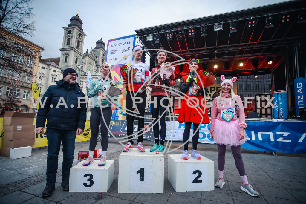 SILVESTERLAUF LINZ 25 | Linz, AUSTRIA, 31. Dezember 25, TRIRUN SILVESTERLAUF LINZ 25 , Image shows: 
Photo: WAPICS / BINDER Manuel