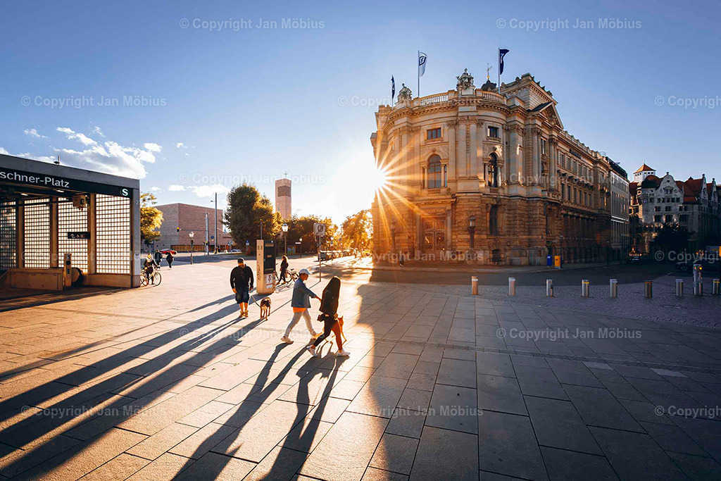 _M5D1045-topaz-denoise | Leipzig Wandbilder Drucke Prints Leinwand Stadtmotive Leipzig Fotosdruck Kunstdrucke Bilder Leipzig Stadtansichten Acrylglasbilder Leipzig Wanddeko Fine Art Prints Wandbilder Büro Leipzig Bilder Praxis Zuhause Bilderdruck Poster Posterlounge Kunstdrucke - Realisiert mit Pictrs.com