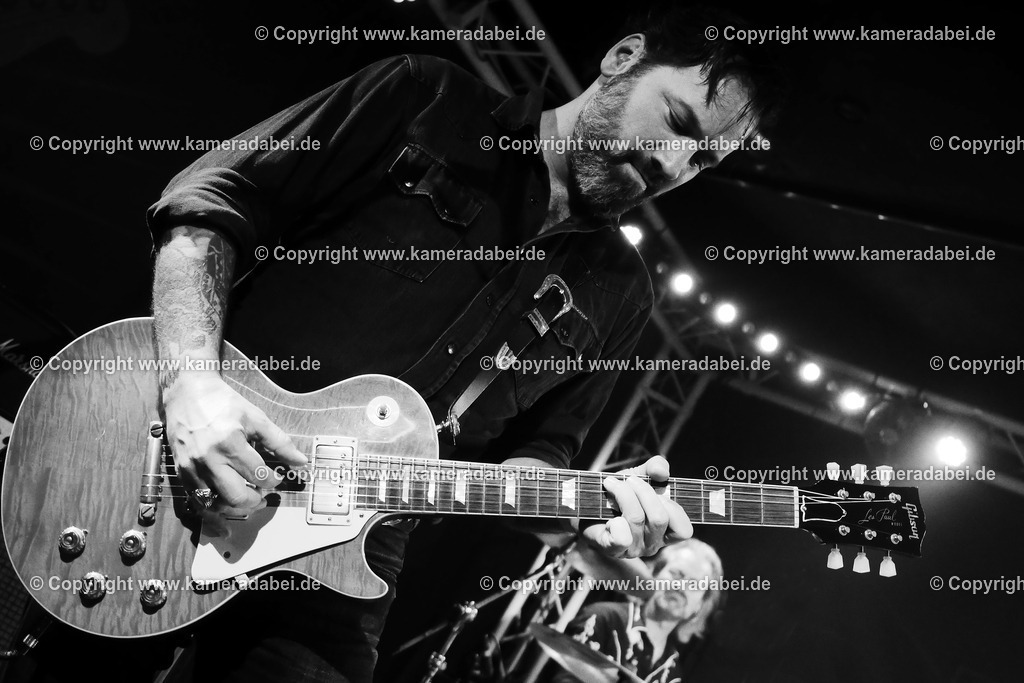 Konzert : Black Bottle Riot am 14.11.2025 im Rare Guitar in Münster | Konzert : Black Bottle Riot am 14.11.2025 im Rare Guitar in Münster - Realisiert mit Pictrs.com