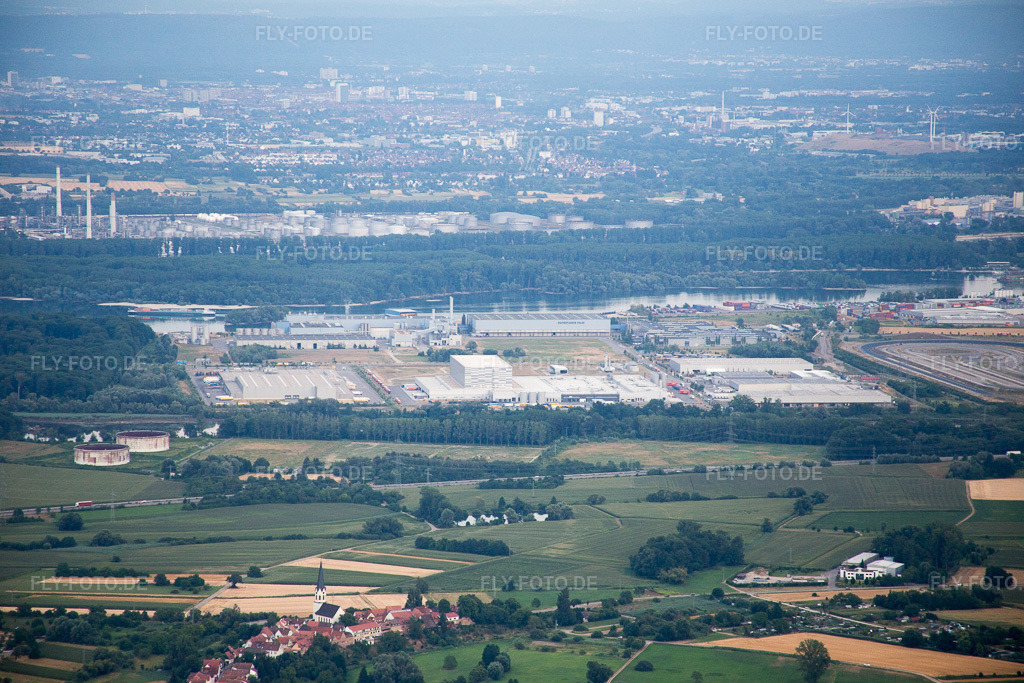 Luftbild: Wörth am Rhein, Industriegebiet Nord in Wörth am Rhein im Bundesland Rheinland-Pfalz in Deutschland. Foto: IMG_083722.jpg vom 24.07.2015 durch Werner Riehm/FLY-FOTO.de
