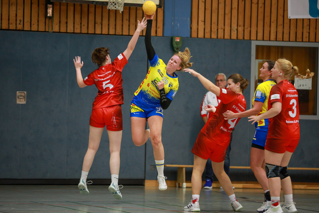 SVN_SvSchermbeck_051024_145 | Bildergalerie von Sport-Ereignissen aber auch von weiteren spannenden Dingen - nicht nur vom Niederrhein. In Anlehnung an den bekannten Spruch von Hanns Dieter Hüsch heißt das Motto: "Niederrhein ist überall".  - Realisiert mit Pictrs.com