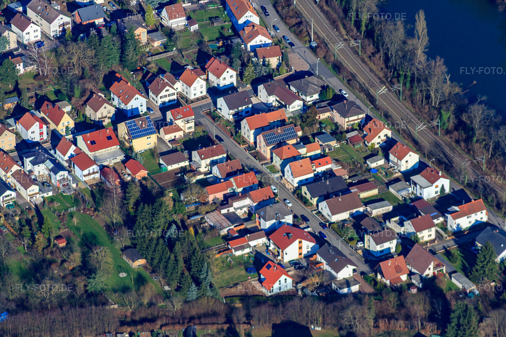Luftbild: Rheinfeldstr in Lingenfeld im Bundesland Rheinland-Pfalz in Deutschland. Foto: IMG_36788.jpg vom 16.01.2011 durch Werner Riehm/FLY-FOTO.de