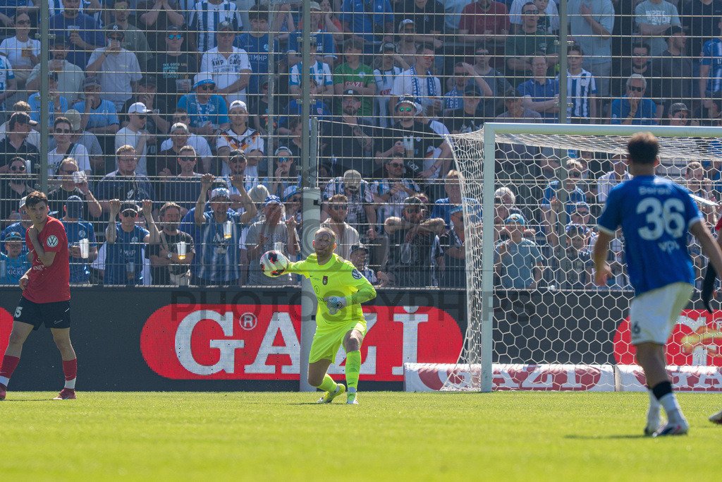 Stuttgarter Kickers vs. SG Sonnenhof Großaspach, Fussball, WFV-Pokal, Finale, 23.05.2026 | Maximilian Reule (SG Sonnenhof Großaspach, #01),Stuttgarter Kickers vs. SG Sonnenhof Großaspach, Fussball, WFV-Pokal, Finale, 23.05.2026