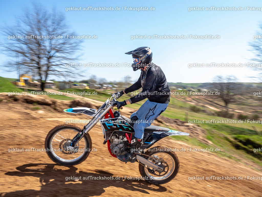 Schweyen040525-142 | Trackshots.de / Fokuspfalz.de - Realisiert mit Pictrs.com